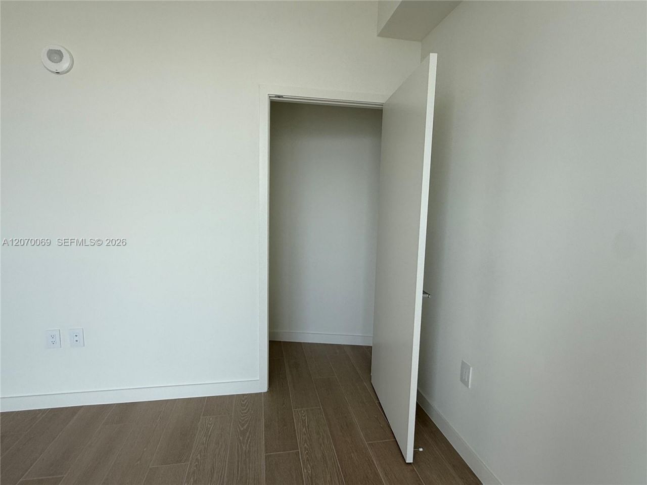 1400 Biscayne Blvd , Unit 3506, Miami, FL 33132 Photo