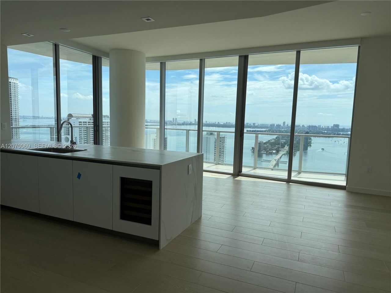 1400 Biscayne Blvd , Unit 3506, Miami, FL 33132 Photo