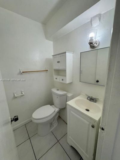 927 NW 7th Ct , Unit 3, Miami, FL 33136 Photo