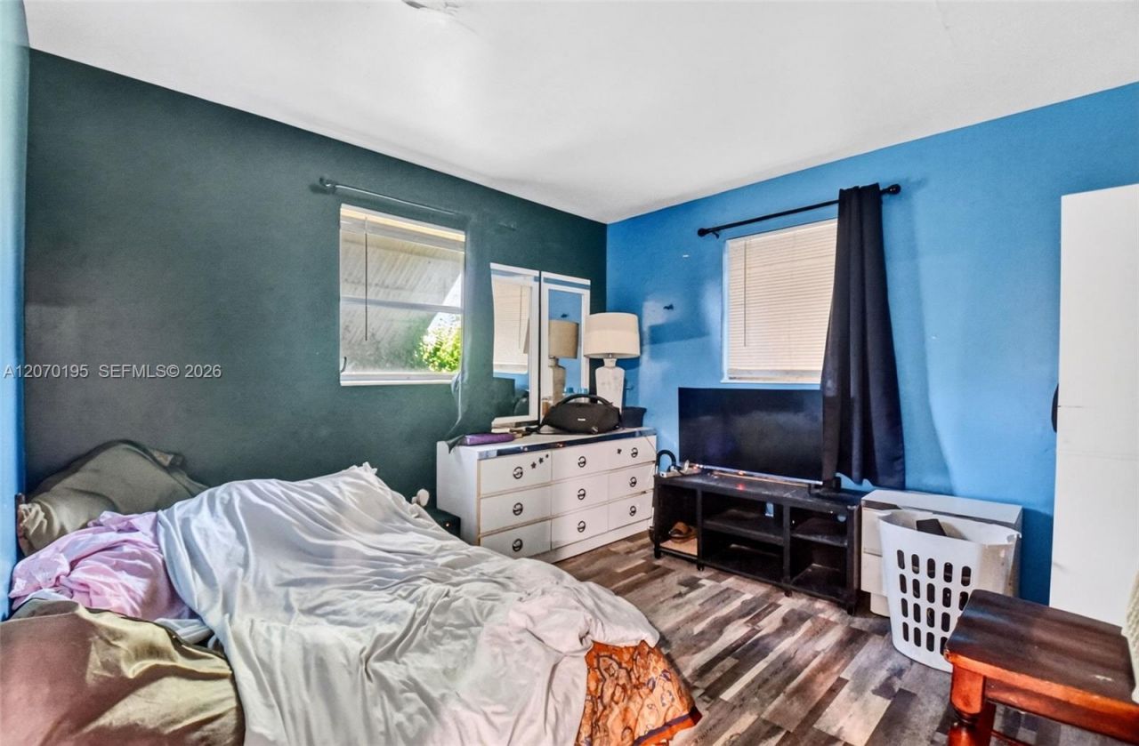 1572 Woodland Ave, West Palm Beach, FL 33415 Photo