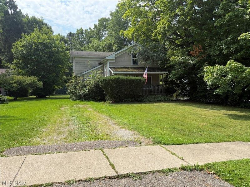 13661 W Spring Street, Burton, OH 44021 Photo 1