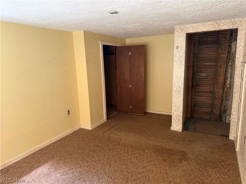 13661 W Spring Street, Burton, OH 44021 Photo 21