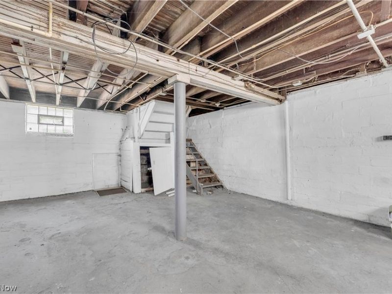 3554 E 113th Street, Unit 2/UP, Cleveland, OH 44105 Photo 18