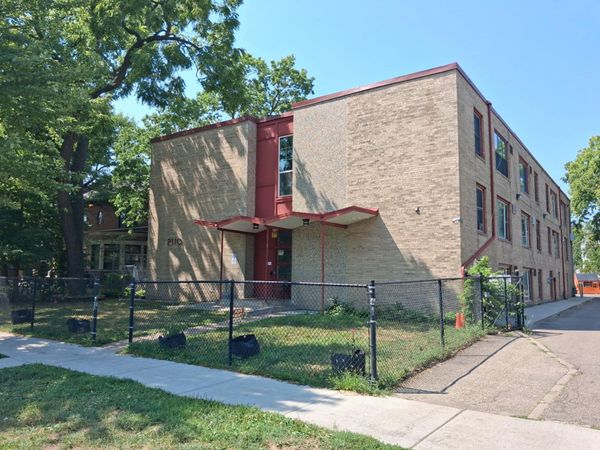 2110 Park Avenue, Minneapolis, MN 55404