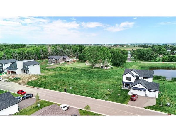 9988 14th Circle NE, Saint Michael, MN 55376