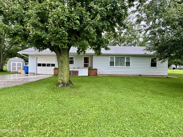 403 W Forrest Street , Continental, OH 45831