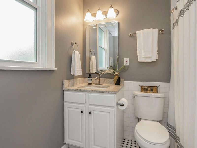 25 E Tulane Road, Columbus, OH 43202 Photo 25