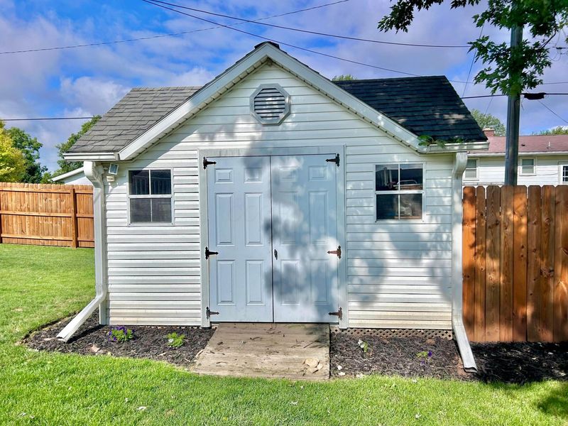 220 Terrence Drive , Bellefontaine, OH 43311 Photo 4