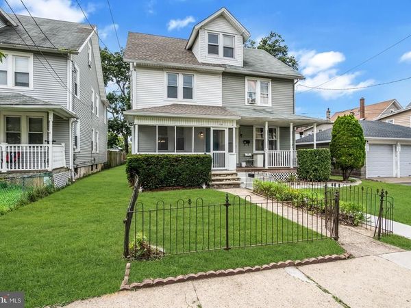 110 DELAWARE, RIVERSIDE, NJ 08075