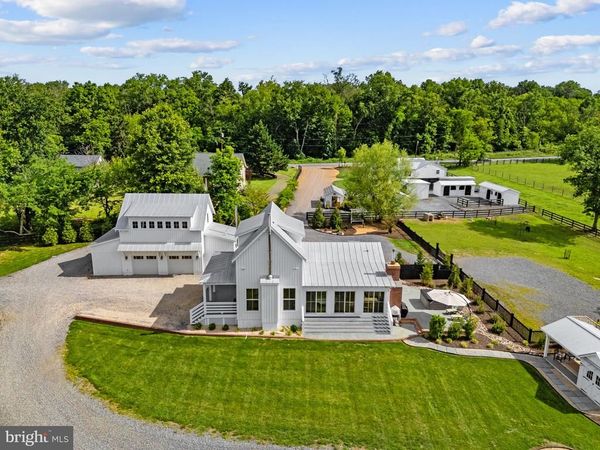 35321 SNAKE HILL ROAD, MIDDLEBURG, VA 20117