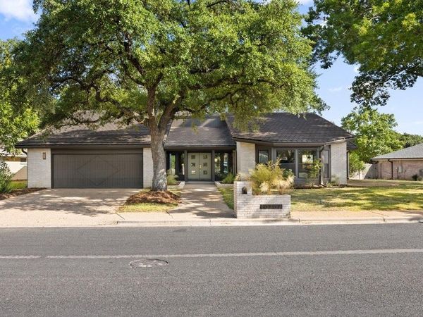 10707 Pinehurst DR, Austin, TX 78747