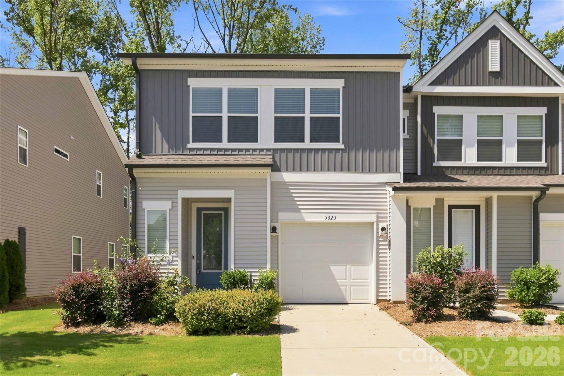 5320 Somerset Hill Lane, Charlotte, NC 28269 Main Photo