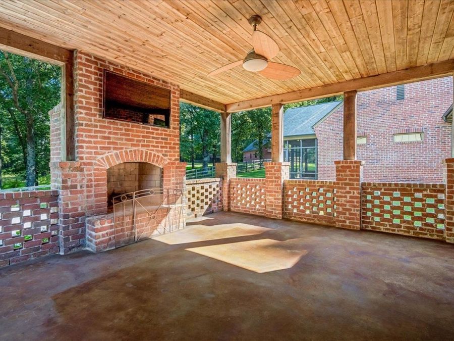 Property Image 35