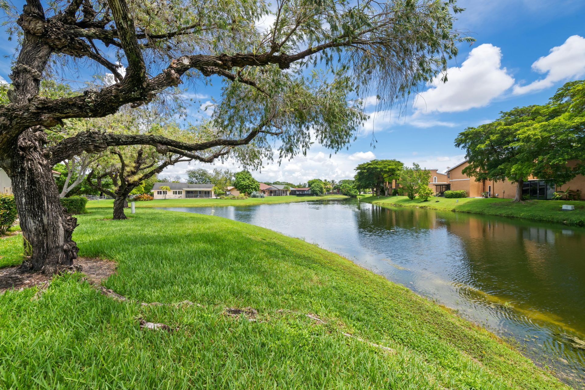 8211 NW 70th Street, Tamarac, FL 33321 Photo