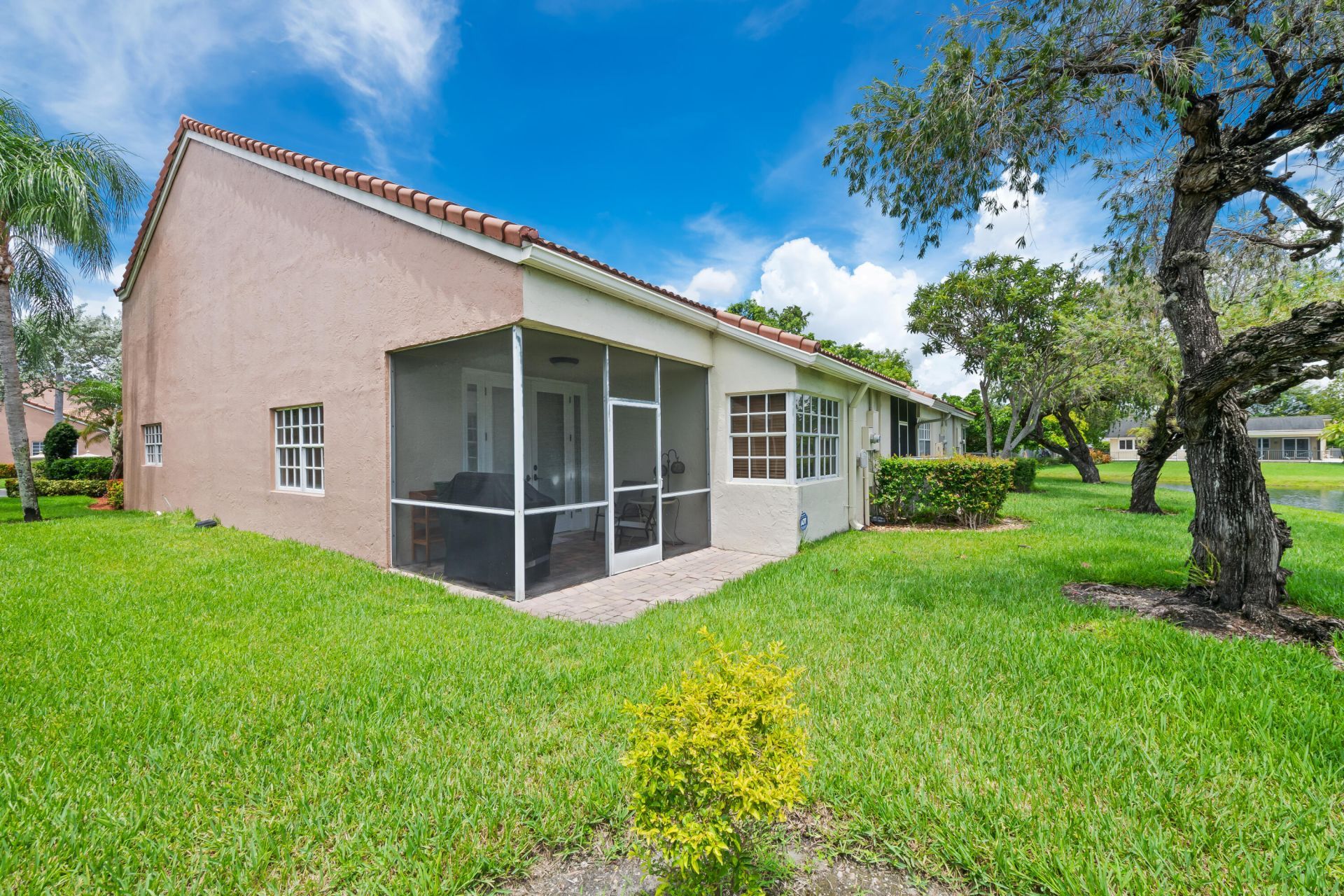 8211 NW 70th Street, Tamarac, FL 33321 Photo