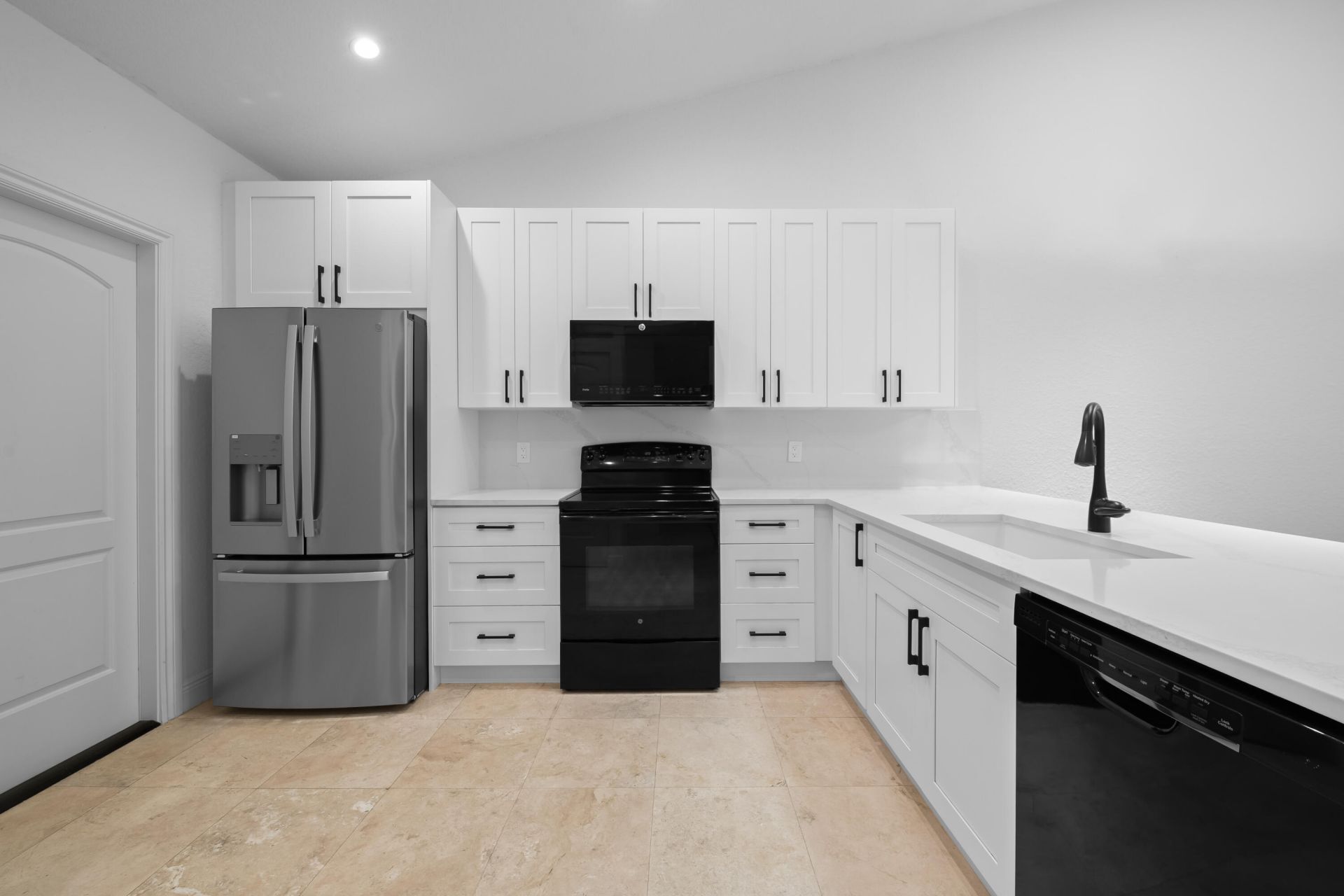 8211 NW 70th Street, Tamarac, FL 33321 Photo