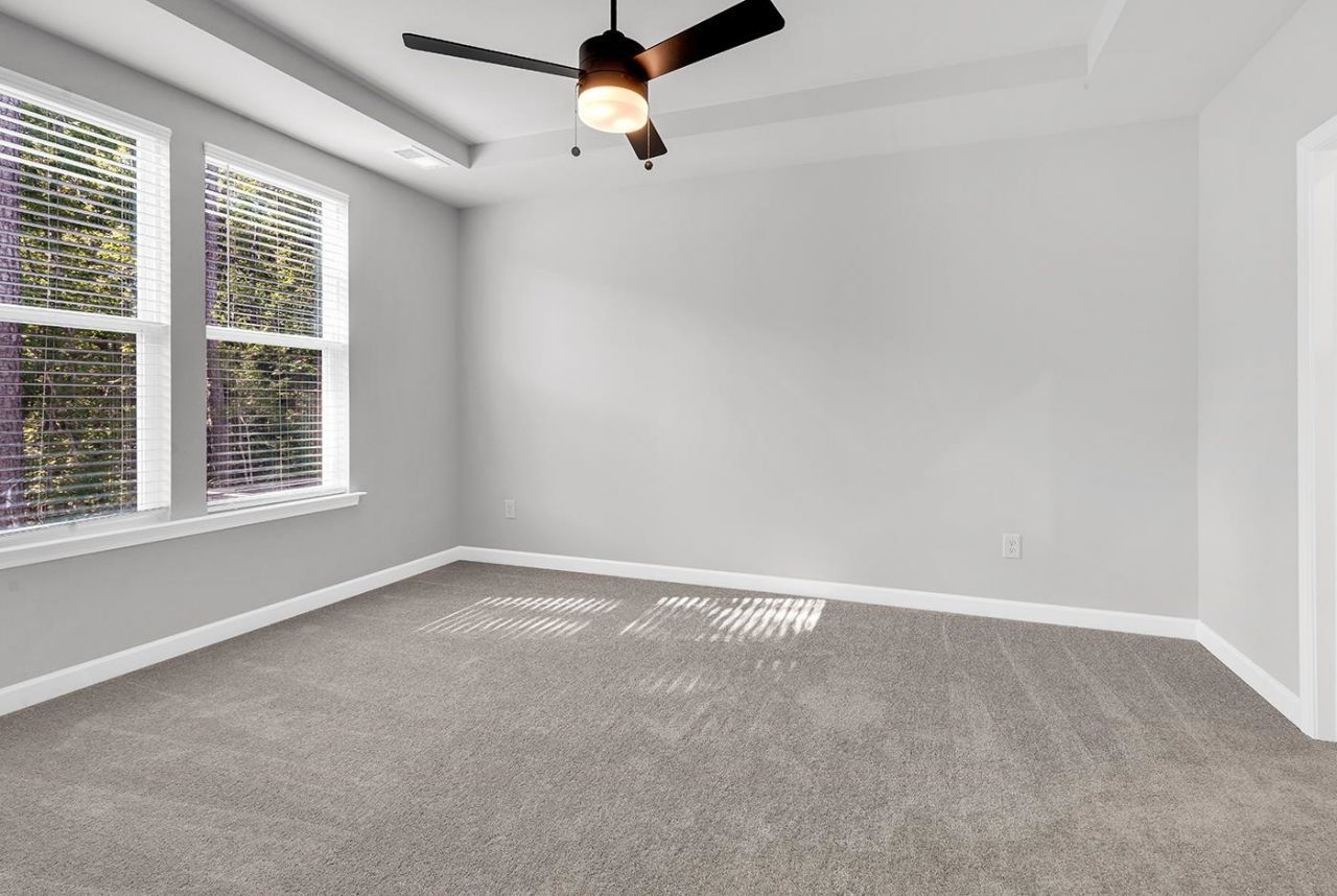 408 Ireland Way  Photo 23