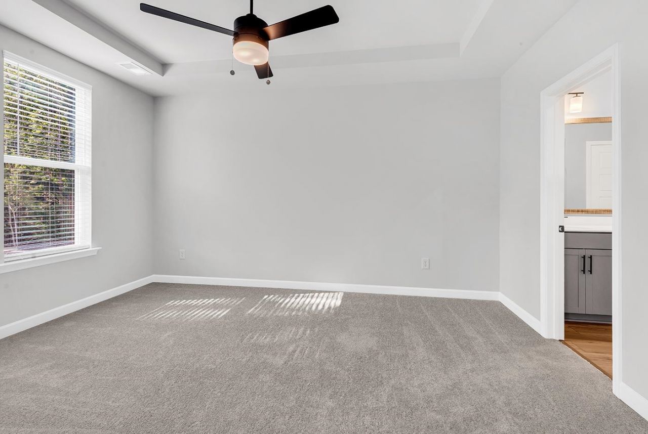 408 Ireland Way  Photo 24