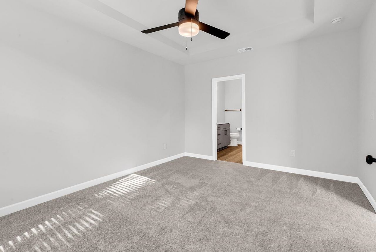 408 Ireland Way  Photo 25
