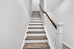 408 Ireland Way  photo 4