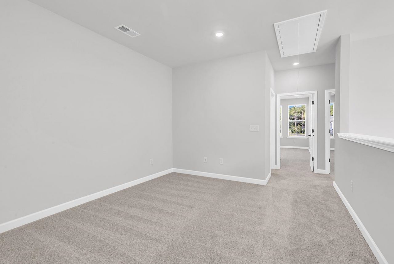 408 Ireland Way  Photo 44