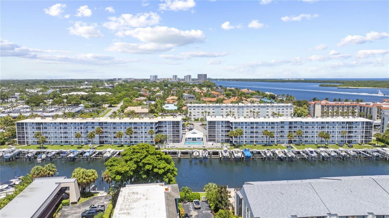 104 Paradise Harbour Blvd , Unit 114, North Palm Beach, FL 33408 Photo