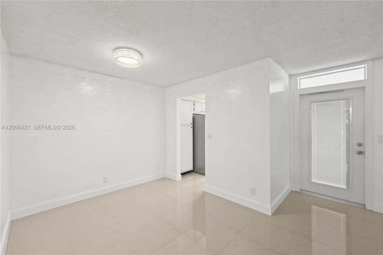 104 Paradise Harbour Blvd , Unit 114, North Palm Beach, FL 33408 Photo