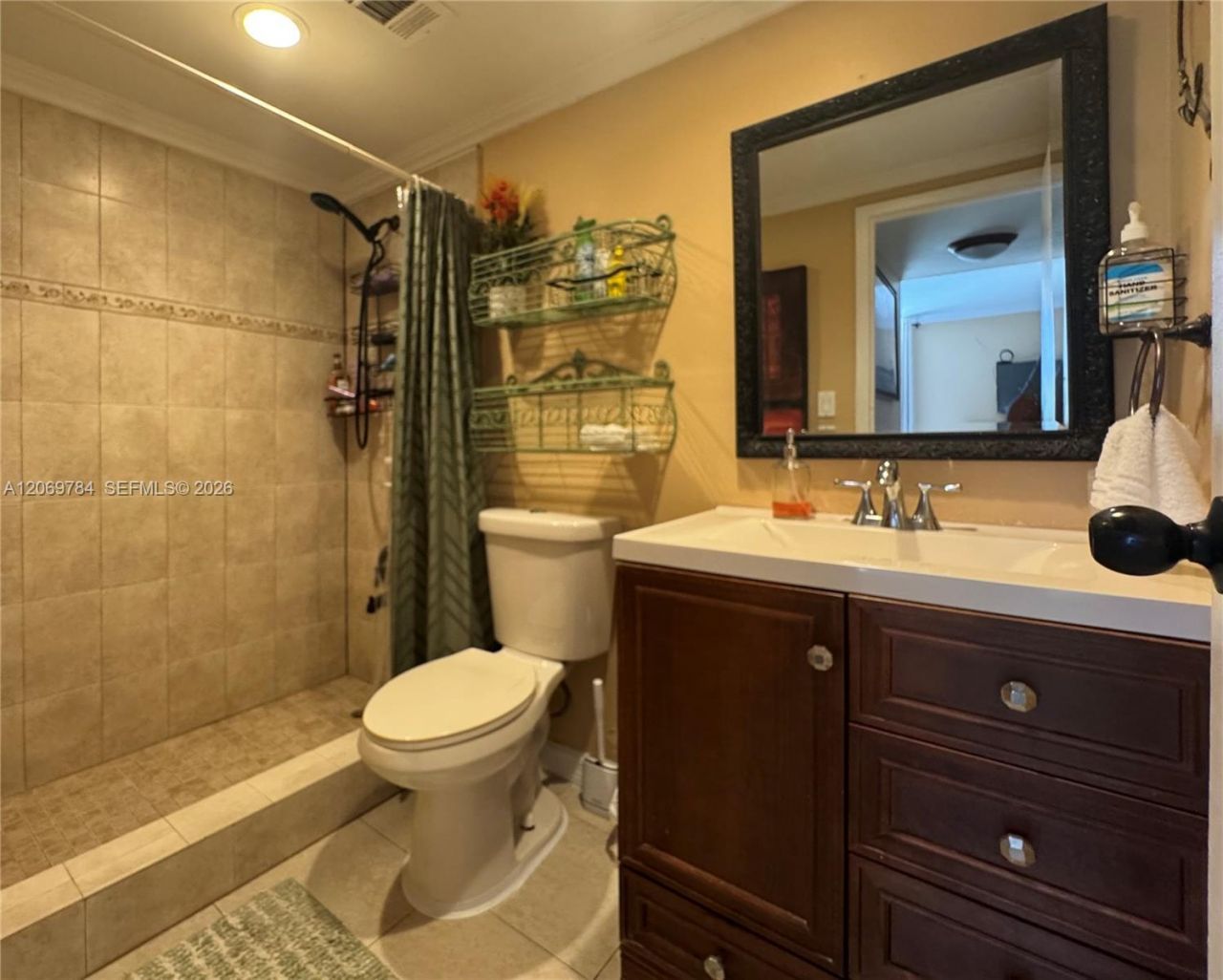210 172nd St, Unit 334, Sunny Isles Beach, FL 33160 Photo