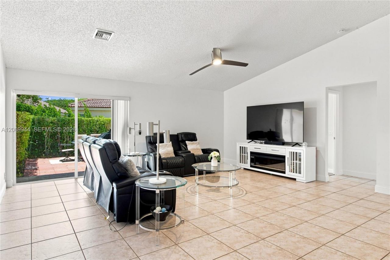 1625 Orion Ln, Weston, FL 33327 Photo