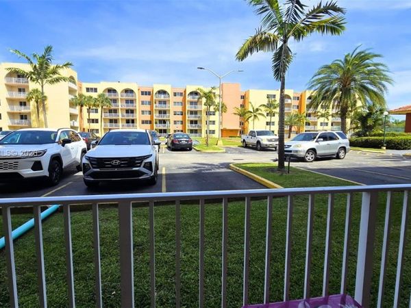 6990 NW 186th St , Unit 4-111, Hialeah, FL 33015