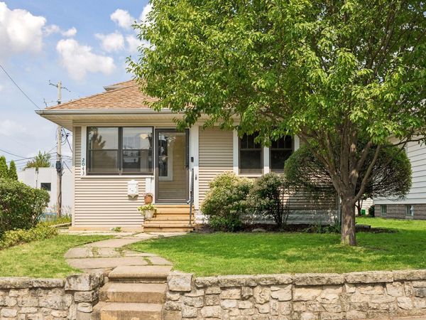2043 Berkeley Avenue, Saint Paul, MN 55105