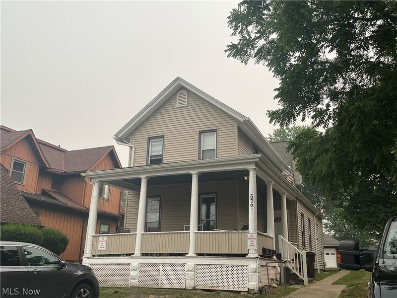 579 Broadway Avenue, Bedford, OH 44146 Photo 2