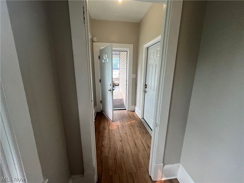 579 Broadway Avenue, Bedford, OH 44146 Photo 23