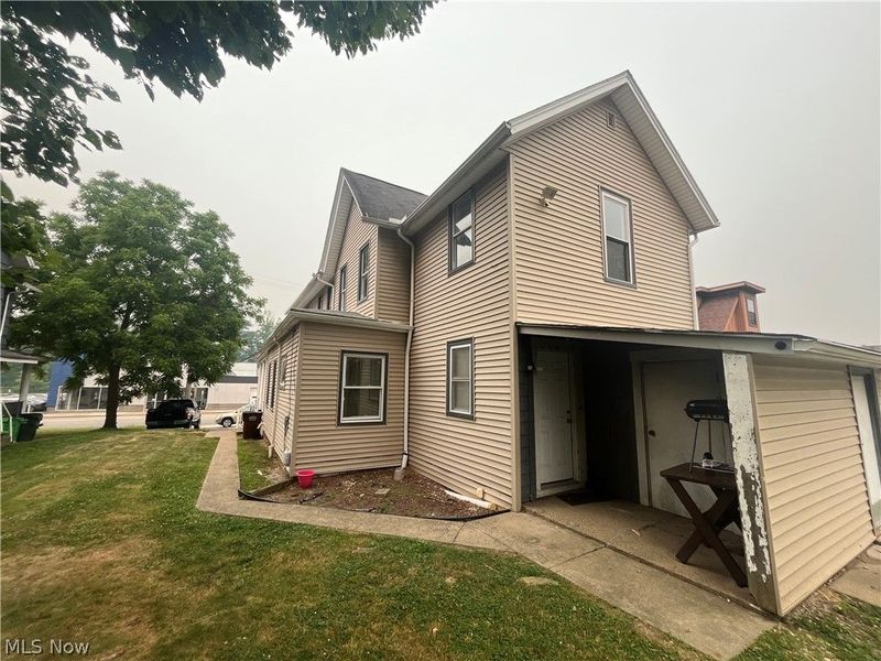 579 Broadway Avenue, Bedford, OH 44146 Photo 28