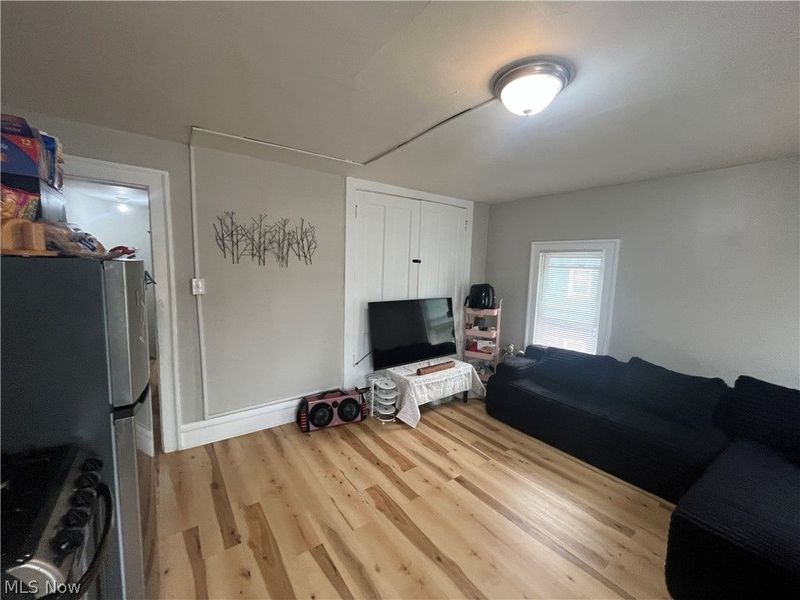 579 Broadway Avenue, Bedford, OH 44146 Photo 8