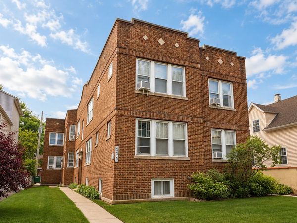4752 N LOTUS Avenue , Unit 2W, Chicago, IL 60630
