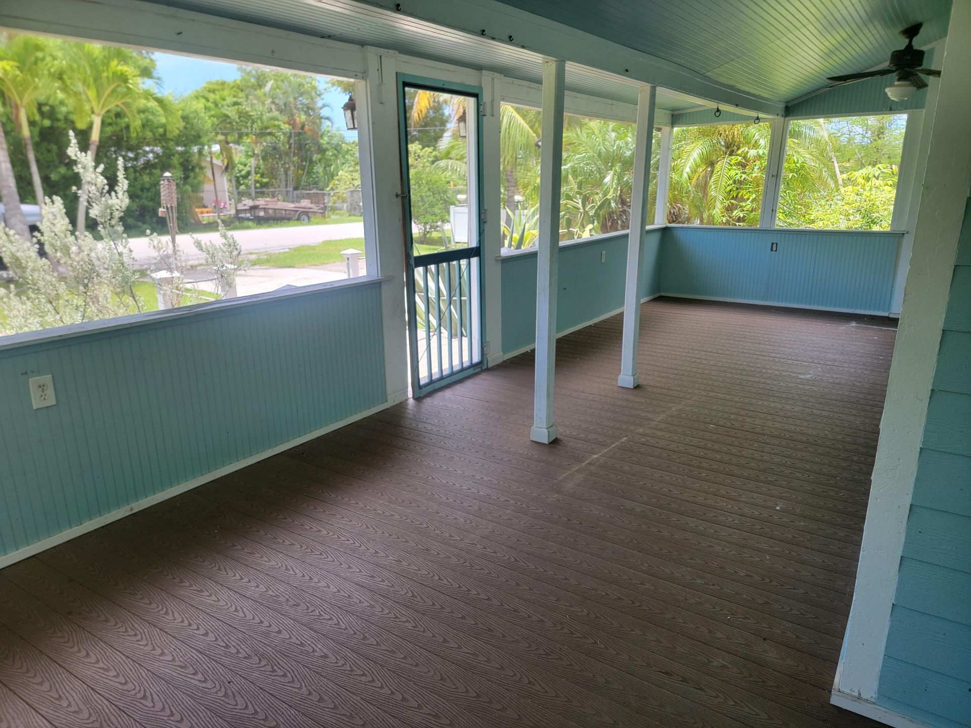 19421 Canal Drive, Sugarloaf, FL 33042 Photo