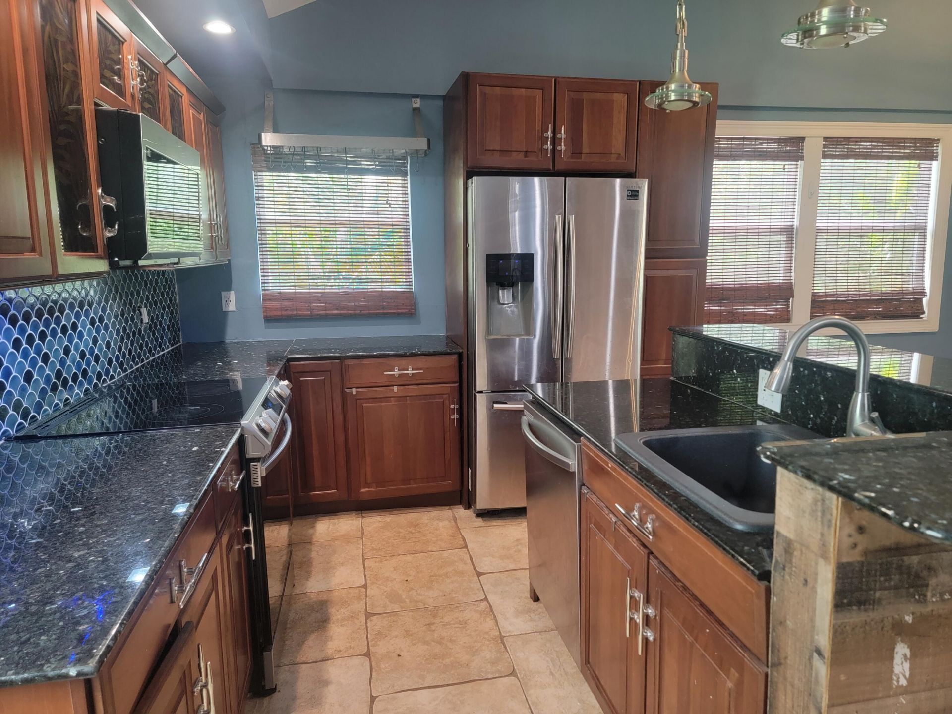 19421 Canal Drive, Sugarloaf, FL 33042 Photo