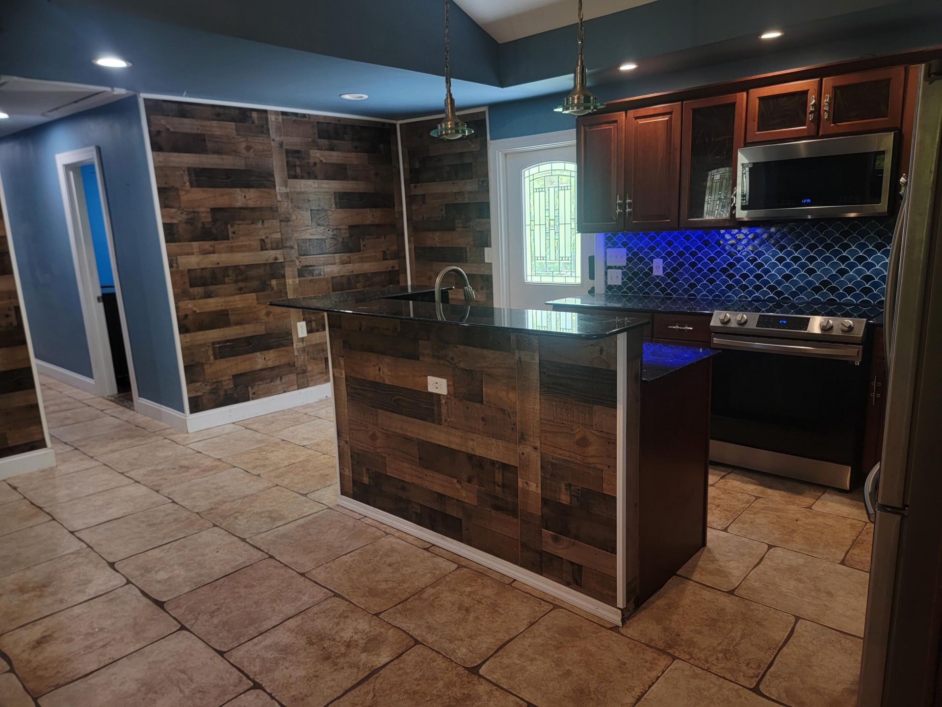 19421 Canal Drive, Sugarloaf, FL 33042 Photo