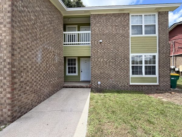 941 Valley Road, Unit Apt. B, Crestview, FL 32539