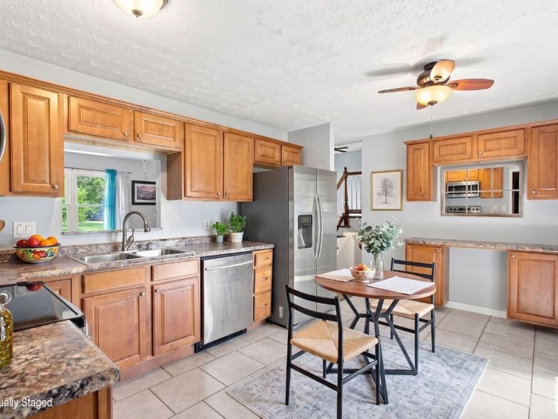 1491 Rolling Knoll Drive, Goshen Township, OH 45140 Photo 12