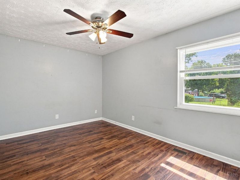 1491 Rolling Knoll Drive, Goshen Township, OH 45140 Photo 18