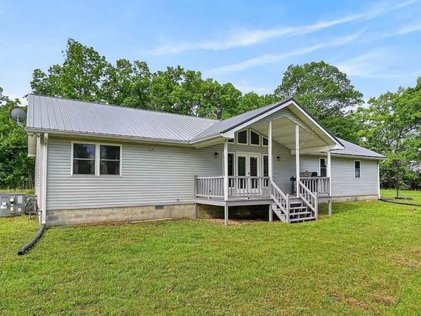 8607 Crossville Hwy , Sparta, TN 38583