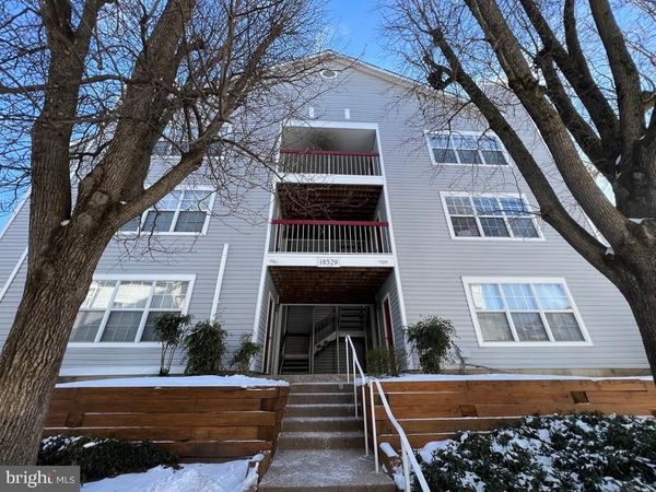 18529 BOYSENBERRY, Unit 303, MONTGOMERY VILLAGE, MD 20879