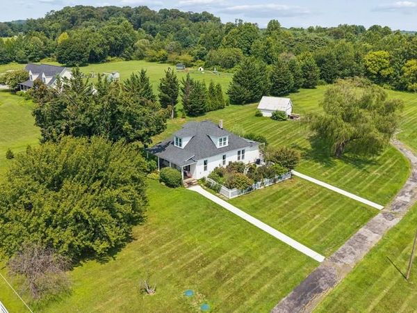 21101 YORK ROAD, PARKTON, MD 21120