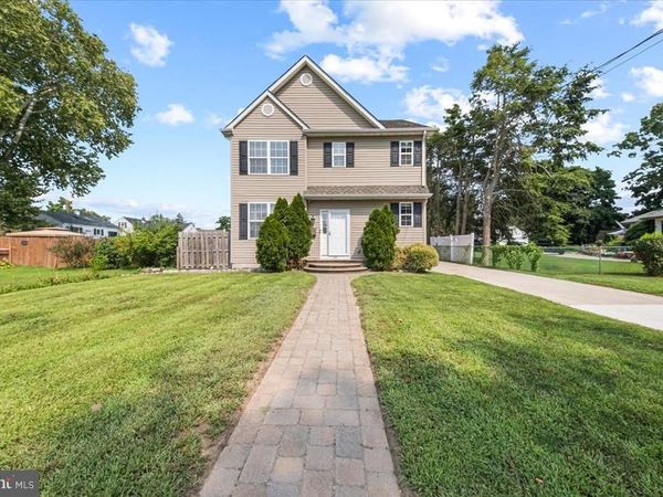 14 S PENNSYLVANIA AVENUE, BLACKWOOD, NJ 08012
