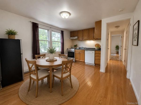 7 Grange Street , Unit 2ND FLOOR, Huntington, NY 11743