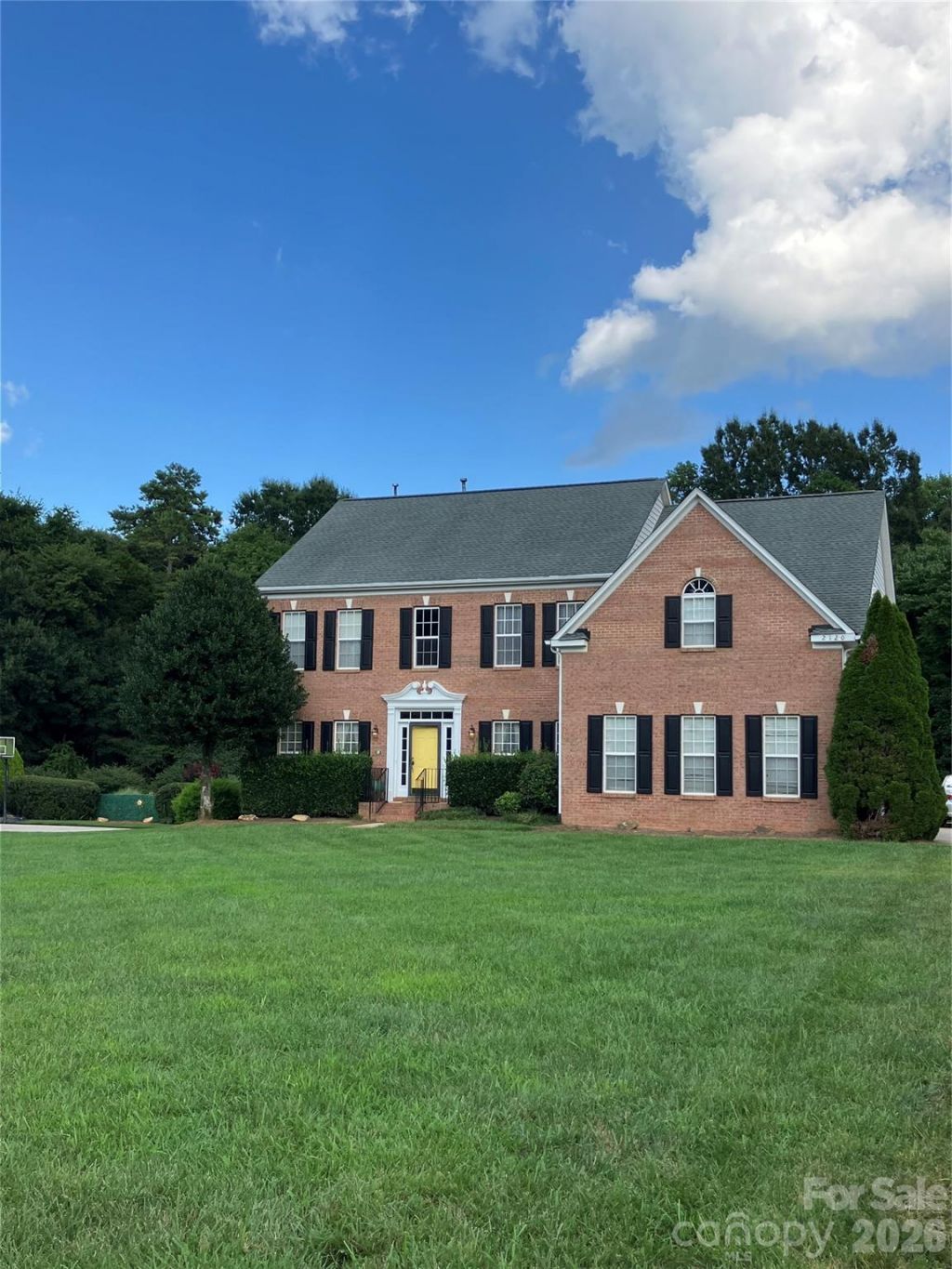 2120 Heath Lake Drive, Charlotte, NC 28227 Main Photo