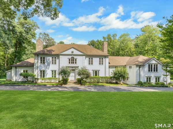 700 Hollow Tree Ridge, Darien, CT 06820