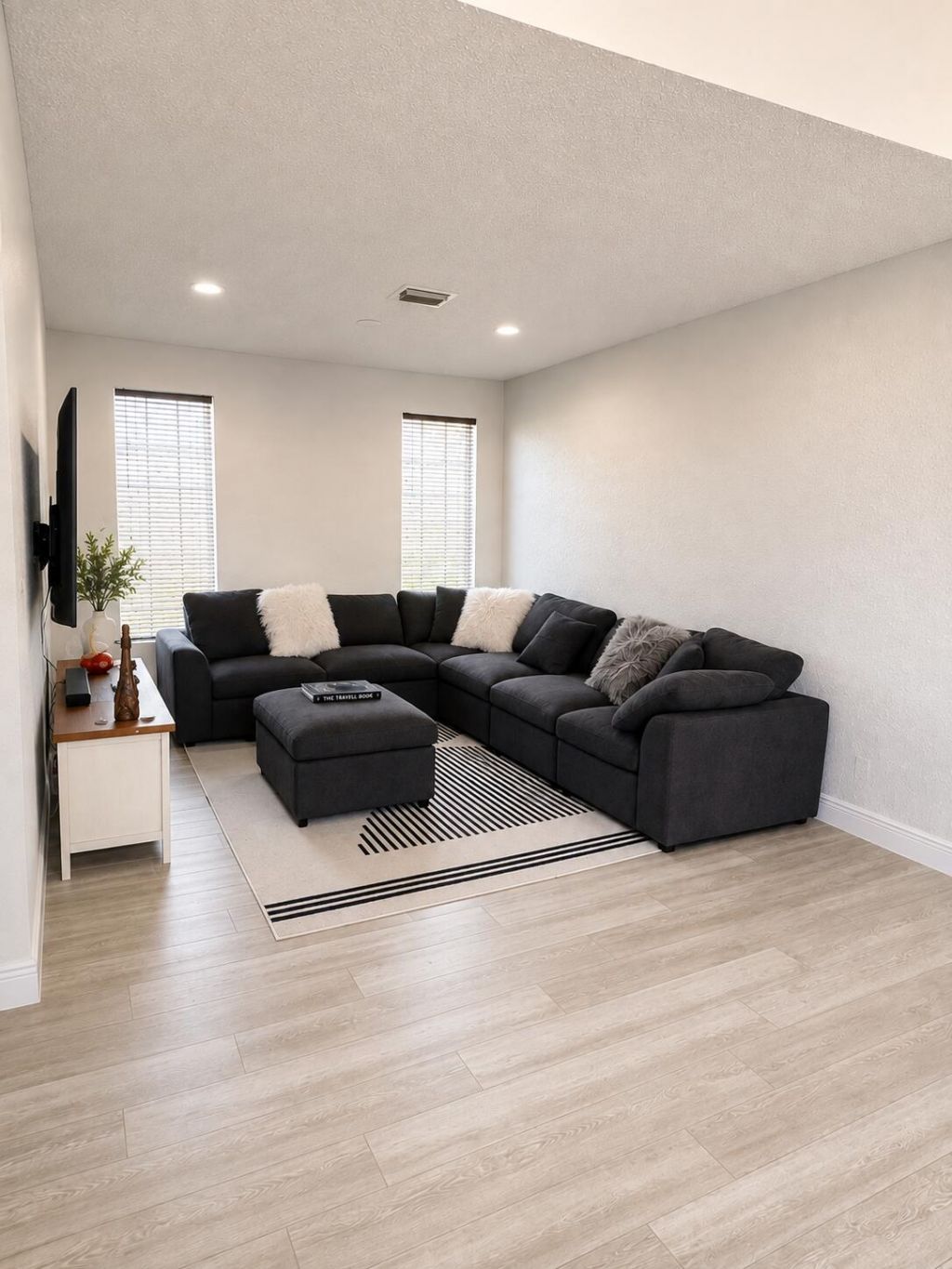 332 NW 107th Avenue, Pembroke Pines, FL 33026 Photo
